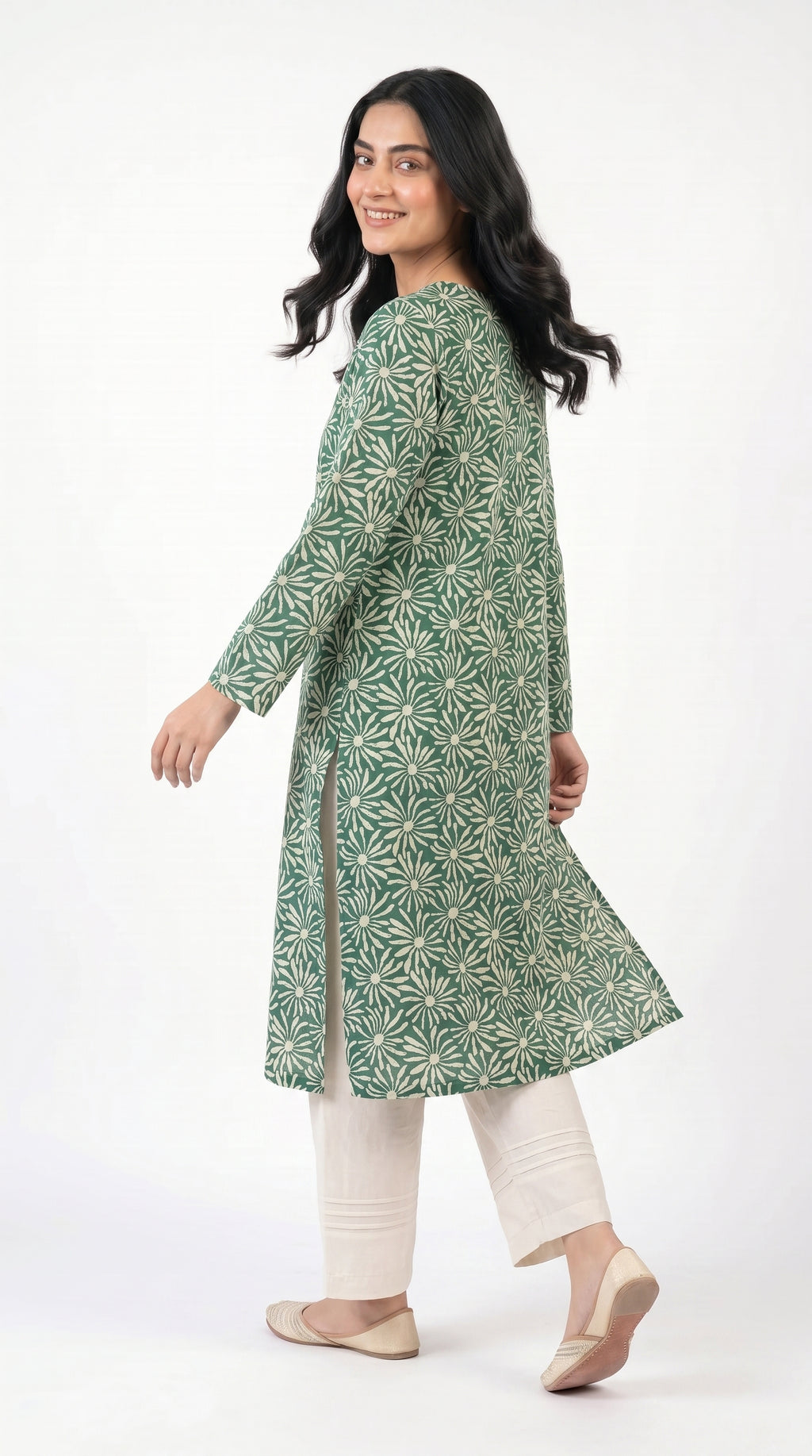 Emerald Daisy Print Kurta Trouser Set for Women